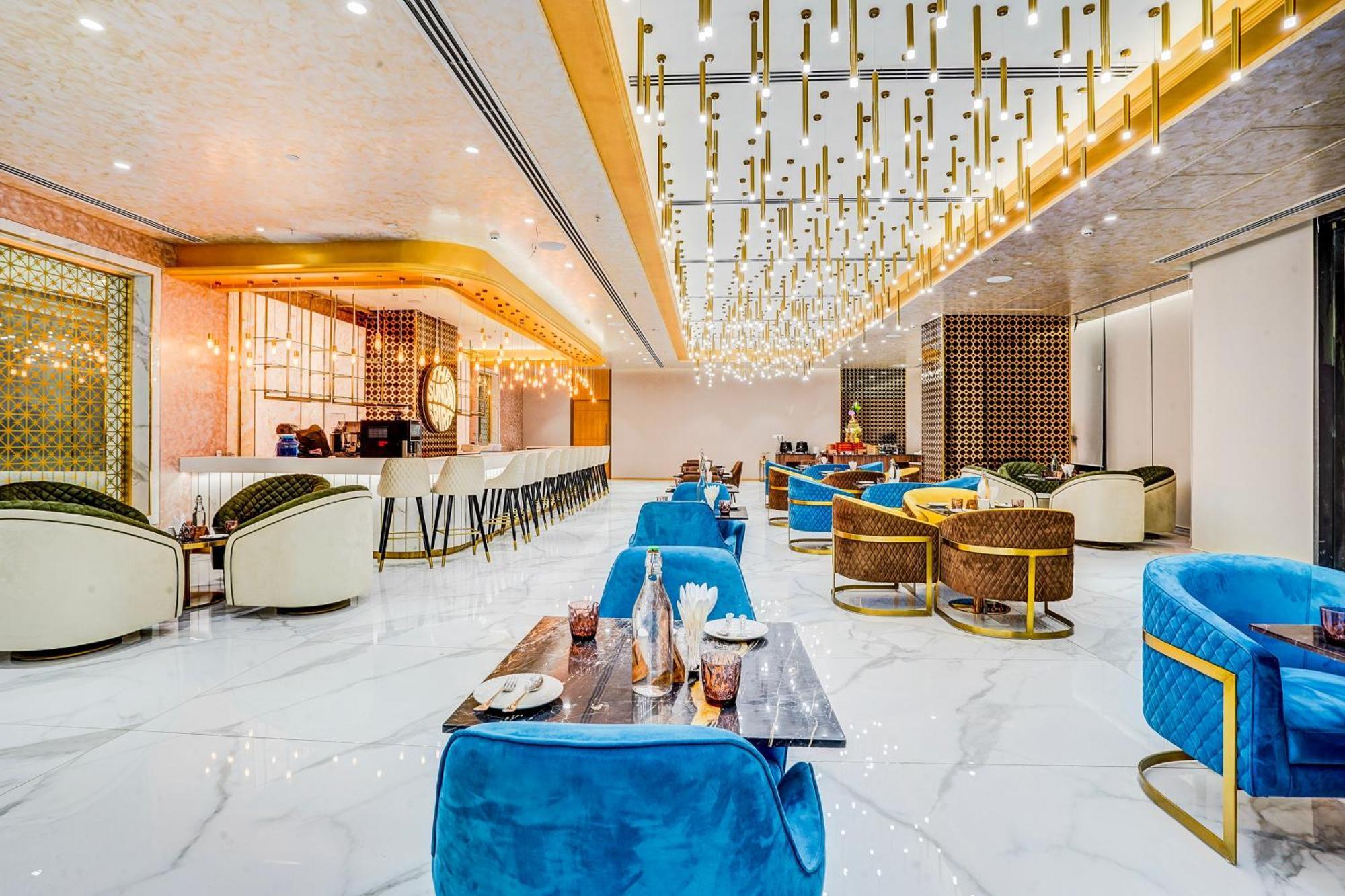Sunday Hotels And Residences Γκουργκάον Εξωτερικό φωτογραφία