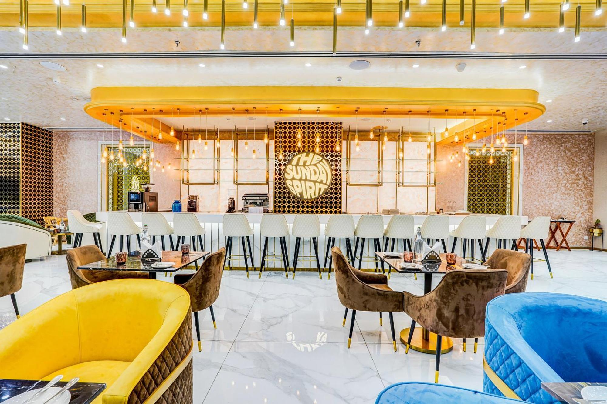Sunday Hotels And Residences Γκουργκάον Εξωτερικό φωτογραφία