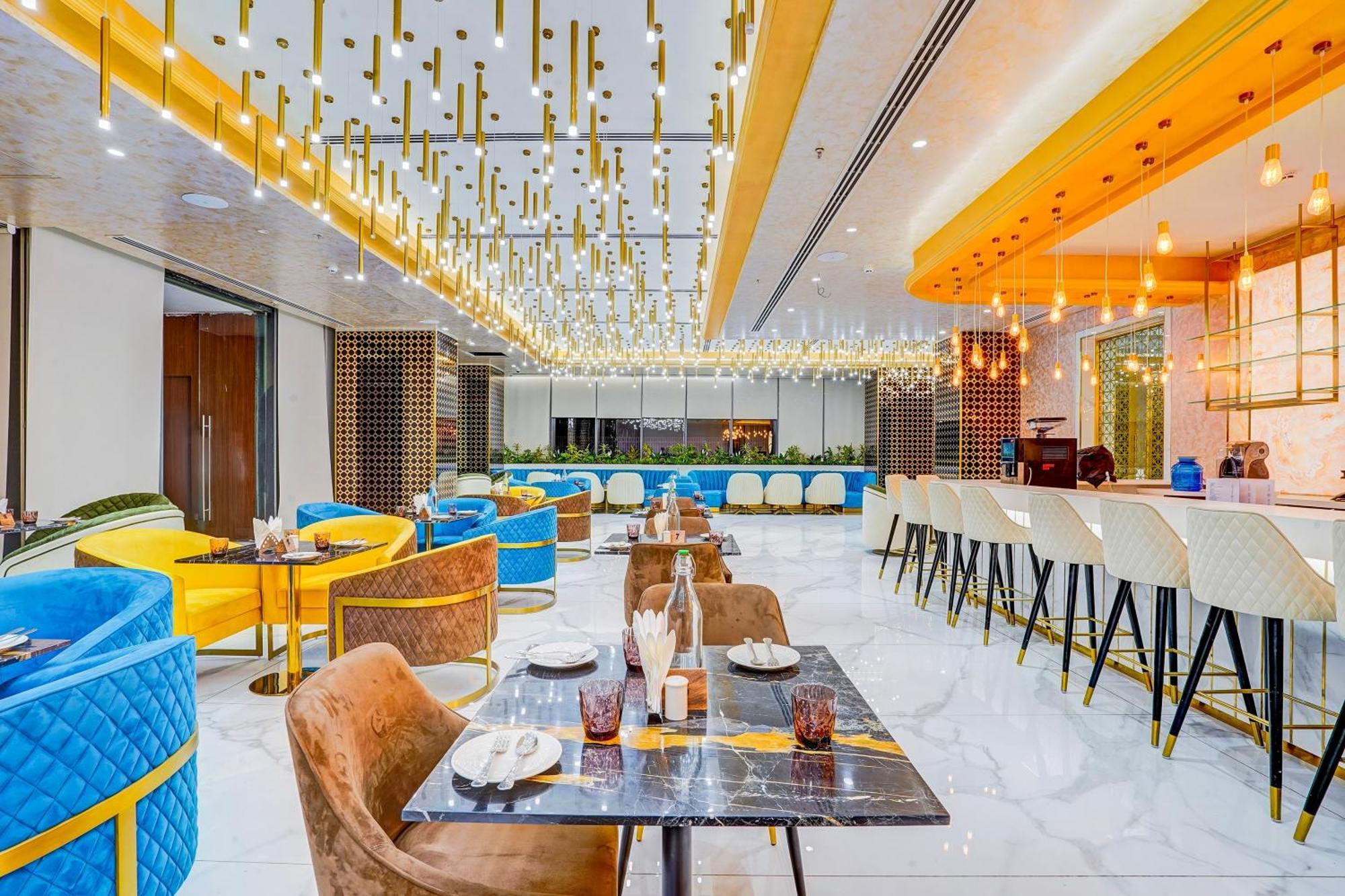 Sunday Hotels And Residences Γκουργκάον Εξωτερικό φωτογραφία